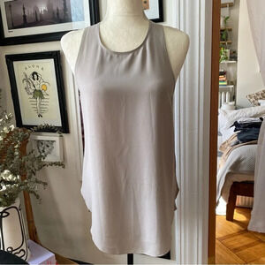 Artizia Wilfred‎ Tank